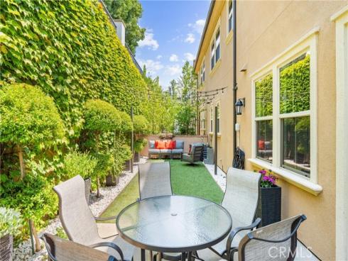 209 El Paseo , Lake Forest, CA