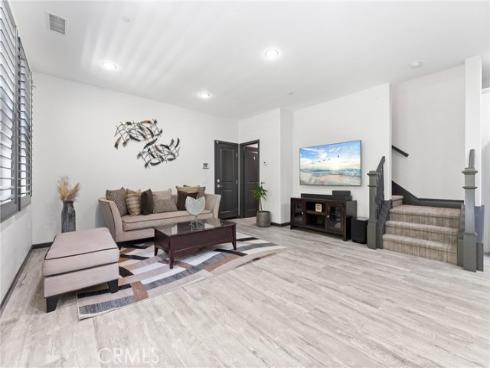 209 El Paseo , Lake Forest, CA