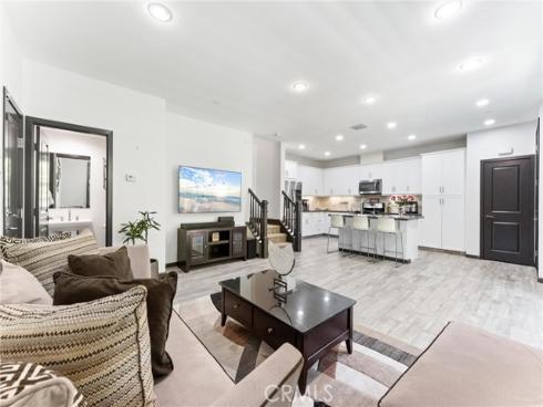 209 El Paseo , Lake Forest, CA