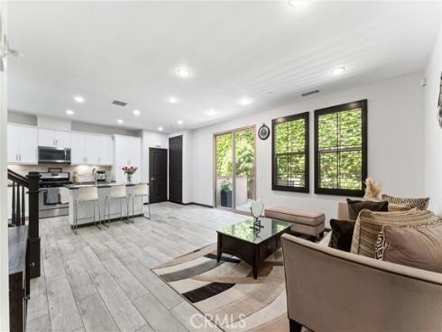 209 El Paseo , Lake Forest, CA