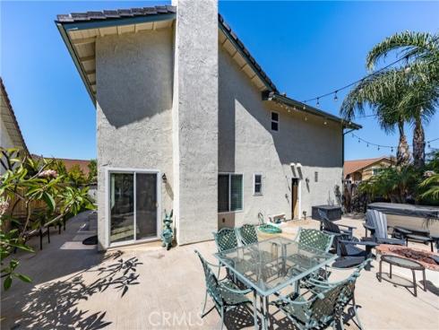 21992  Hoi   Circle, Lake Forest, CA