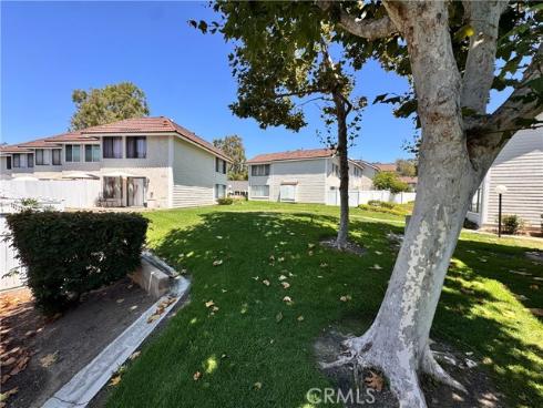 25885  Trabuco  33  Road, Lake Forest, CA