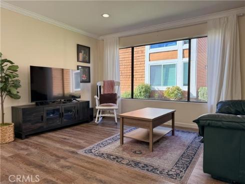 25885  Trabuco  33  Road, Lake Forest, CA