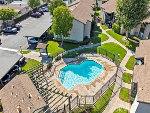 23214  Orange  7  Avenue, Lake Forest, CA