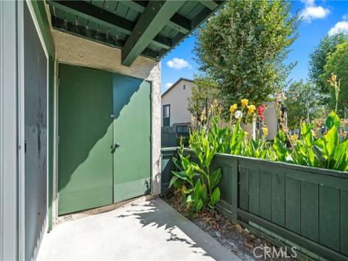 23214  Orange  7  Avenue, Lake Forest, CA