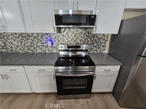 20702  El Toro  396  Road, Lake Forest, CA