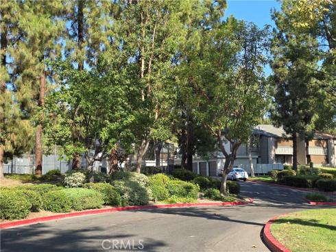 20702  El Toro  396  Road, Lake Forest, CA