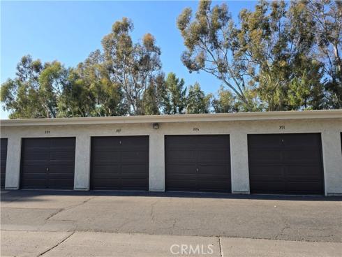 20702  El Toro  396  Road, Lake Forest, CA