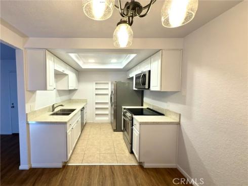 20702  El Toro  243  Road, Lake Forest, CA