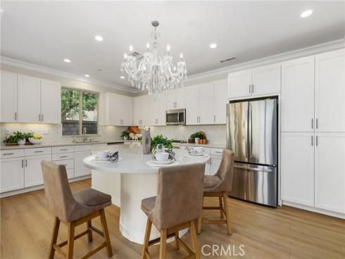 54  Clover  , Lake Forest, CA