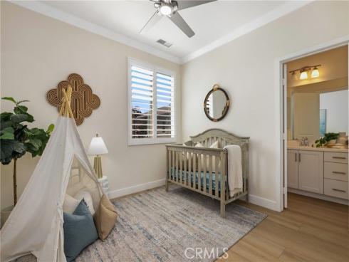 54  Clover  , Lake Forest, CA