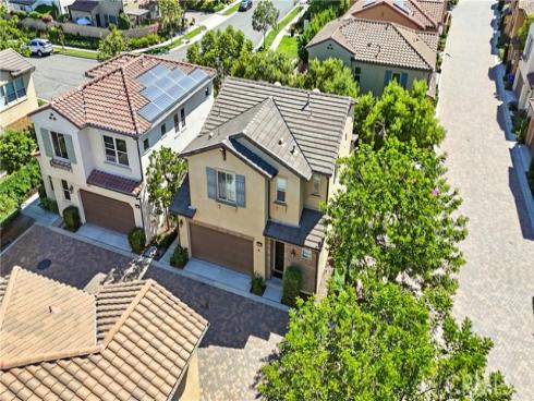 54  Clover  , Lake Forest, CA