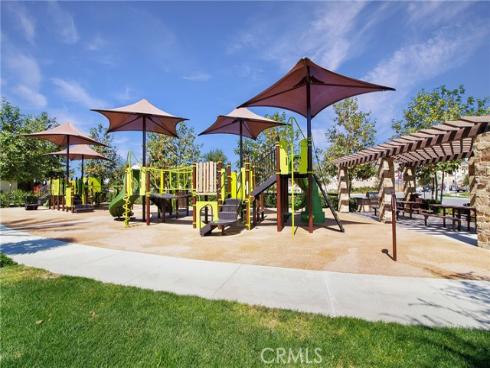 54  Clover  , Lake Forest, CA