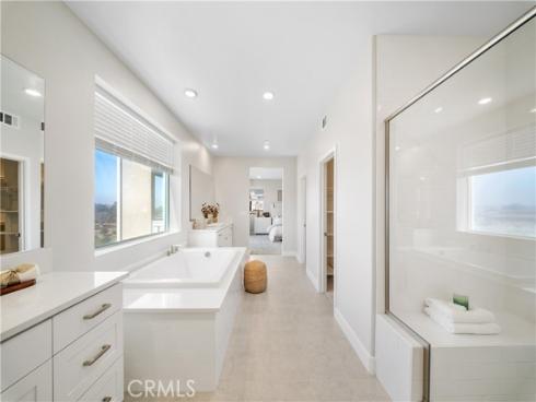 671  Pelion  , Lake Forest, CA