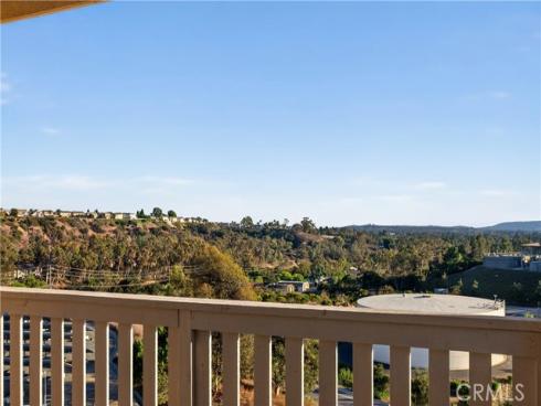 671  Pelion  , Lake Forest, CA