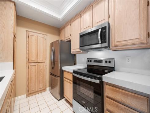 20702  El Toro  325  Road, Lake Forest, CA