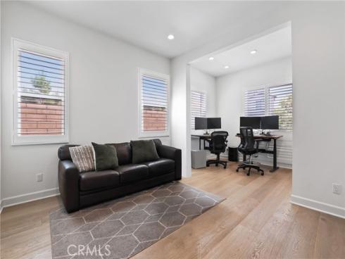 12  Lontano  , Lake Forest, CA