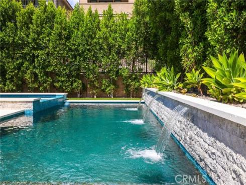 12  Lontano  , Lake Forest, CA