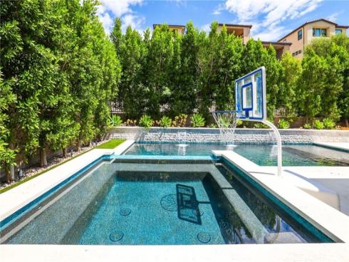 12  Lontano  , Lake Forest, CA