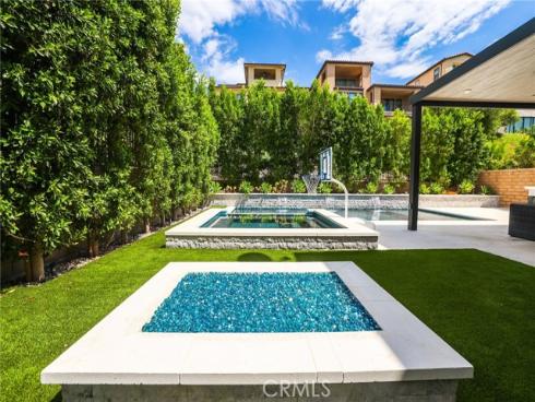 12  Lontano  , Lake Forest, CA