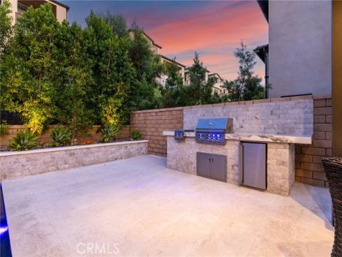 12  Lontano  , Lake Forest, CA