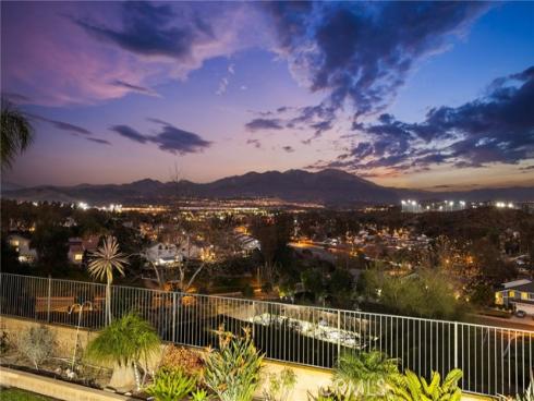 21282  Hillside   Court, Lake Forest, CA