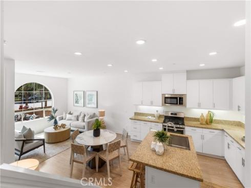 81  Savannah  , Lake Forest, CA