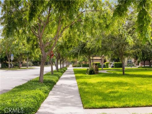 81  Savannah  , Lake Forest, CA