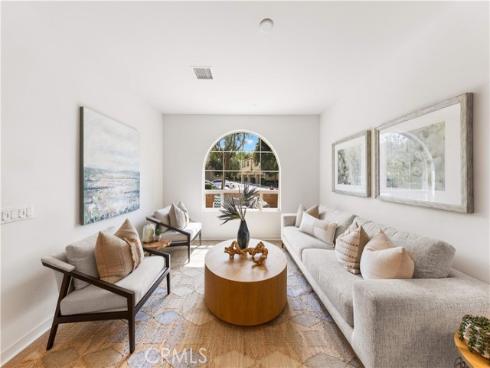 81  Savannah  , Lake Forest, CA