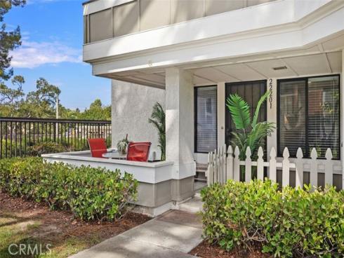 22201  Center pointe  , Lake Forest, CA