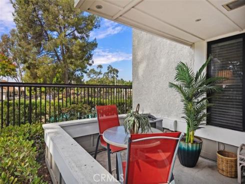 22201  Center pointe  , Lake Forest, CA
