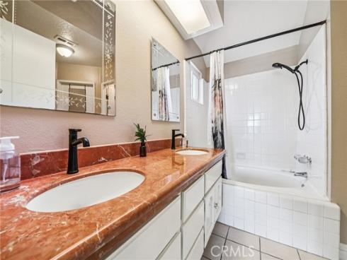 25302  Vista Linda  , Lake Forest, CA