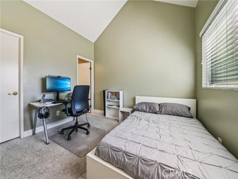 25302  Vista Linda  , Lake Forest, CA