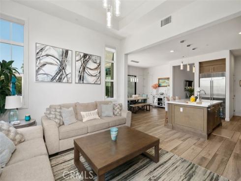 11  Juniper  , Lake Forest, CA