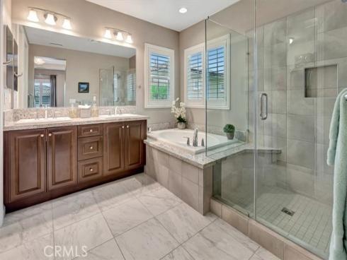 21  Lantana  , Lake Forest, CA