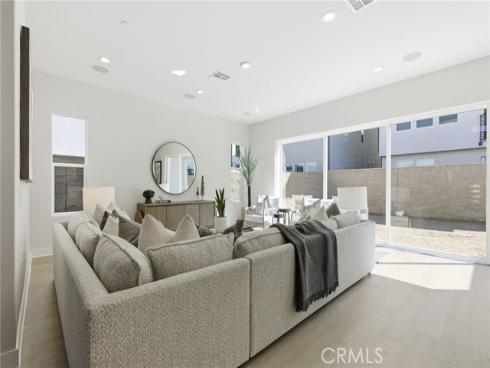 130  Paddlewheel  , Lake Forest, CA