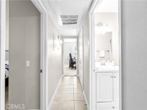 23220  Orange  9 , Lake Forest, CA