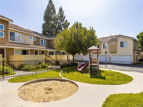 28552  Sorano  , Lake Forest, CA