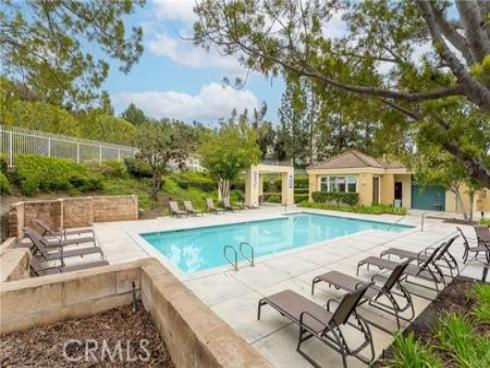 28552  Sorano  , Lake Forest, CA