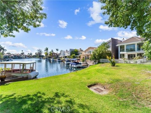 21886  Winnebago  , Lake Forest, CA