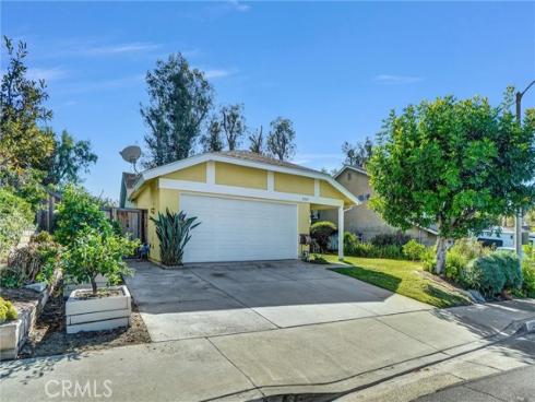 27122  Valleymont   Road, Lake Forest, CA