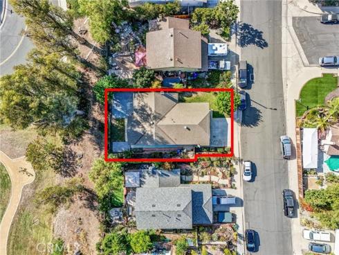 27122  Valleymont   Road, Lake Forest, CA