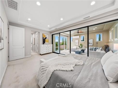 32  Goldenrod  , Lake Forest, CA