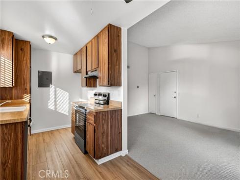 23220  Orange  2 , Lake Forest, CA