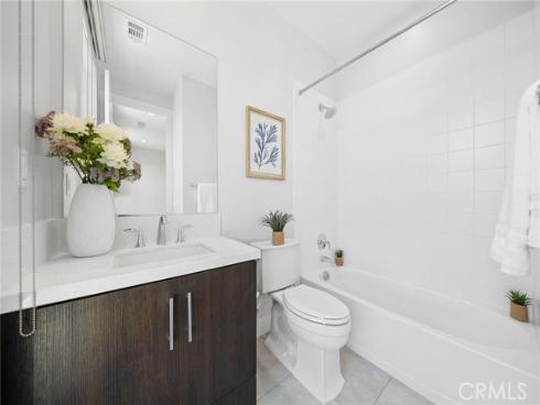 181  Buckeye  , Lake Forest, CA