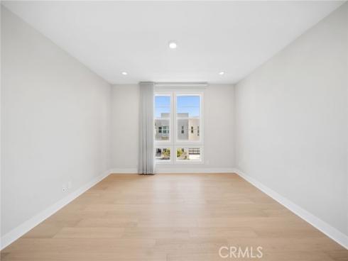 181  Buckeye  , Lake Forest, CA