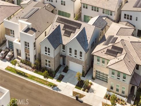 181  Buckeye  , Lake Forest, CA