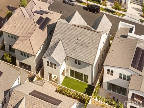 181  Buckeye  , Lake Forest, CA