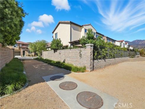1883  Aliso Canyon   Drive, Lake Forest, CA