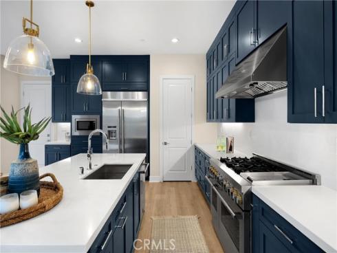 160  Royal  , Lake Forest, CA